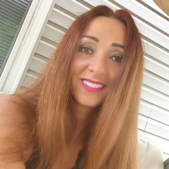 Meet your Posher, Stefanie - Picture 7 of 8